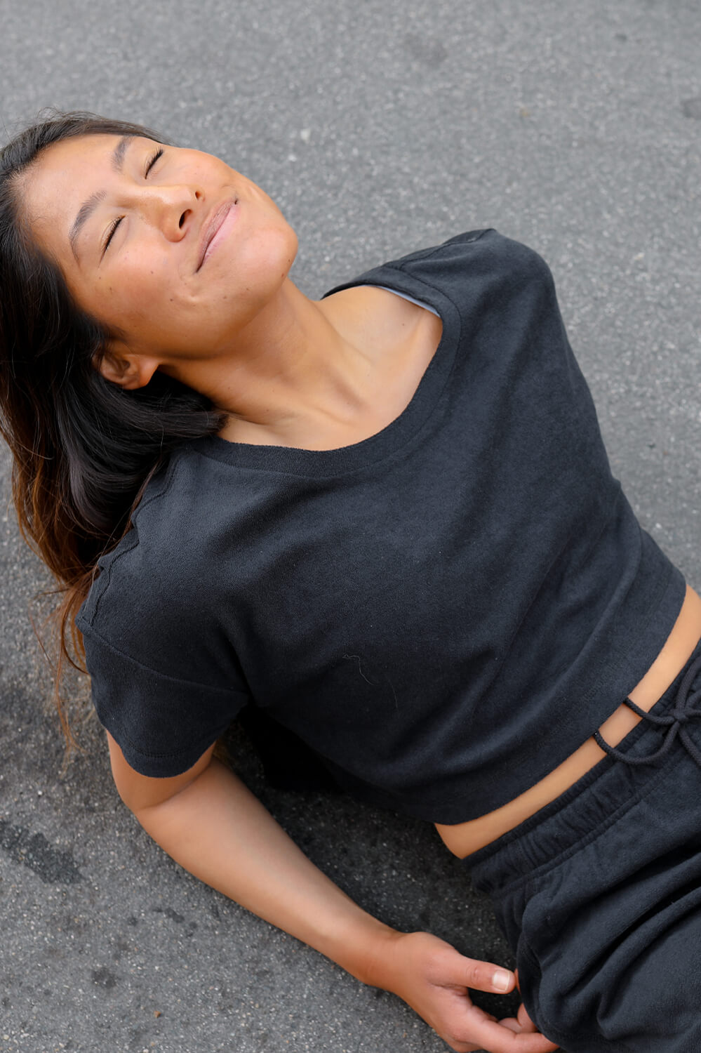 Blaire Cropped Terry Cloth Tee - Black
