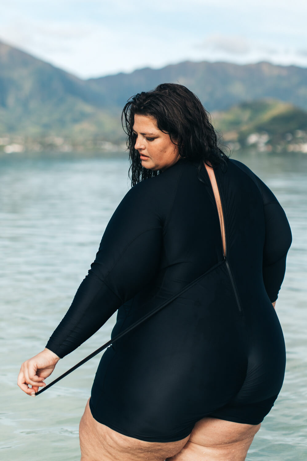  Elizabeth Zip-Up Surf Suit - Black