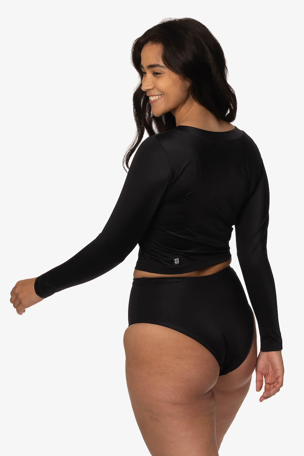  Freya Long Sleeved Crop Rashie - Black