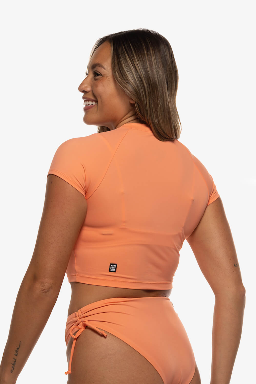  Talia Short Sleeved Crop Rashie - Guava