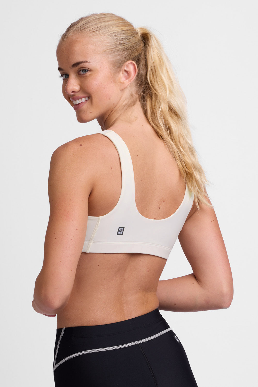  Arabella Sports Bra - Vanilla